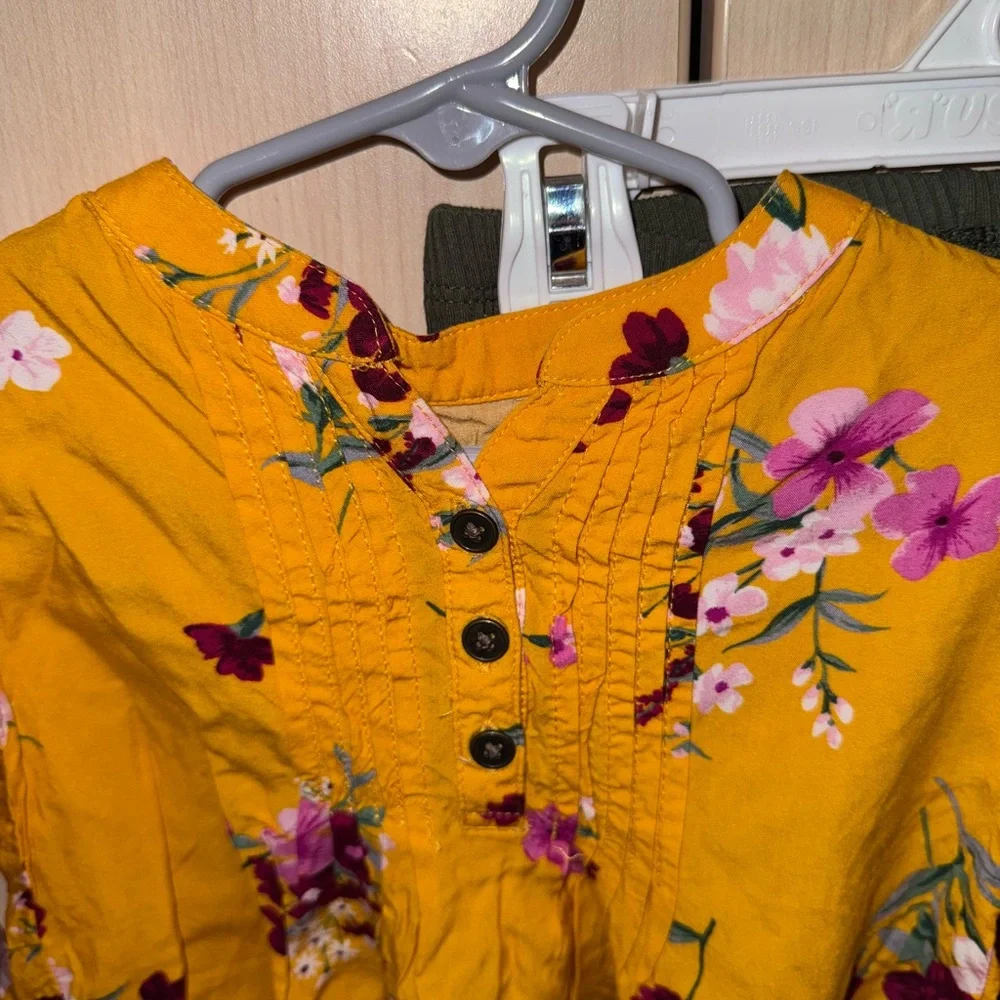Old Navy Girls 3T Floral Blouse & Ribbed Flare Pants 2-Piece Set